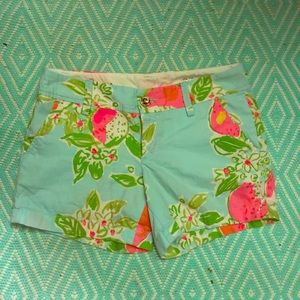 Lilly Pulitzer shorts size 2